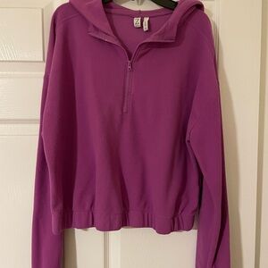 Zella Women's Vibrant fleece Purple cropped hoodie